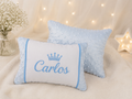 Almohada/ Cojin para bebé / Niño Celeste-frente Blanco